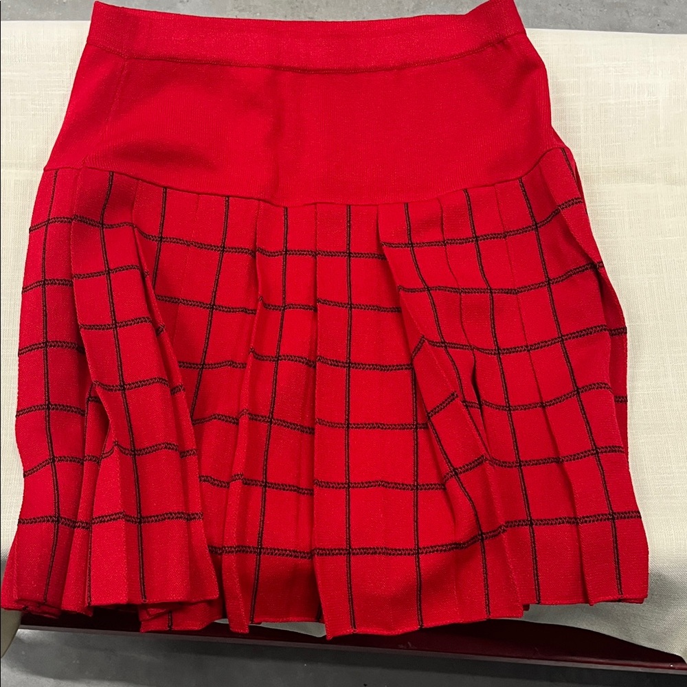 Vintage St. John collection size 14 Red Plaid Women's Skirt fully pleated - Picture 3 of 7
